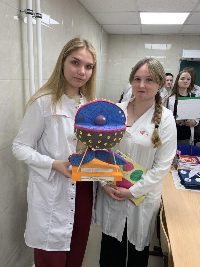 Выставки студенческих работ: «Цитология в 3D моделях» и «Синдром 3D двойника»